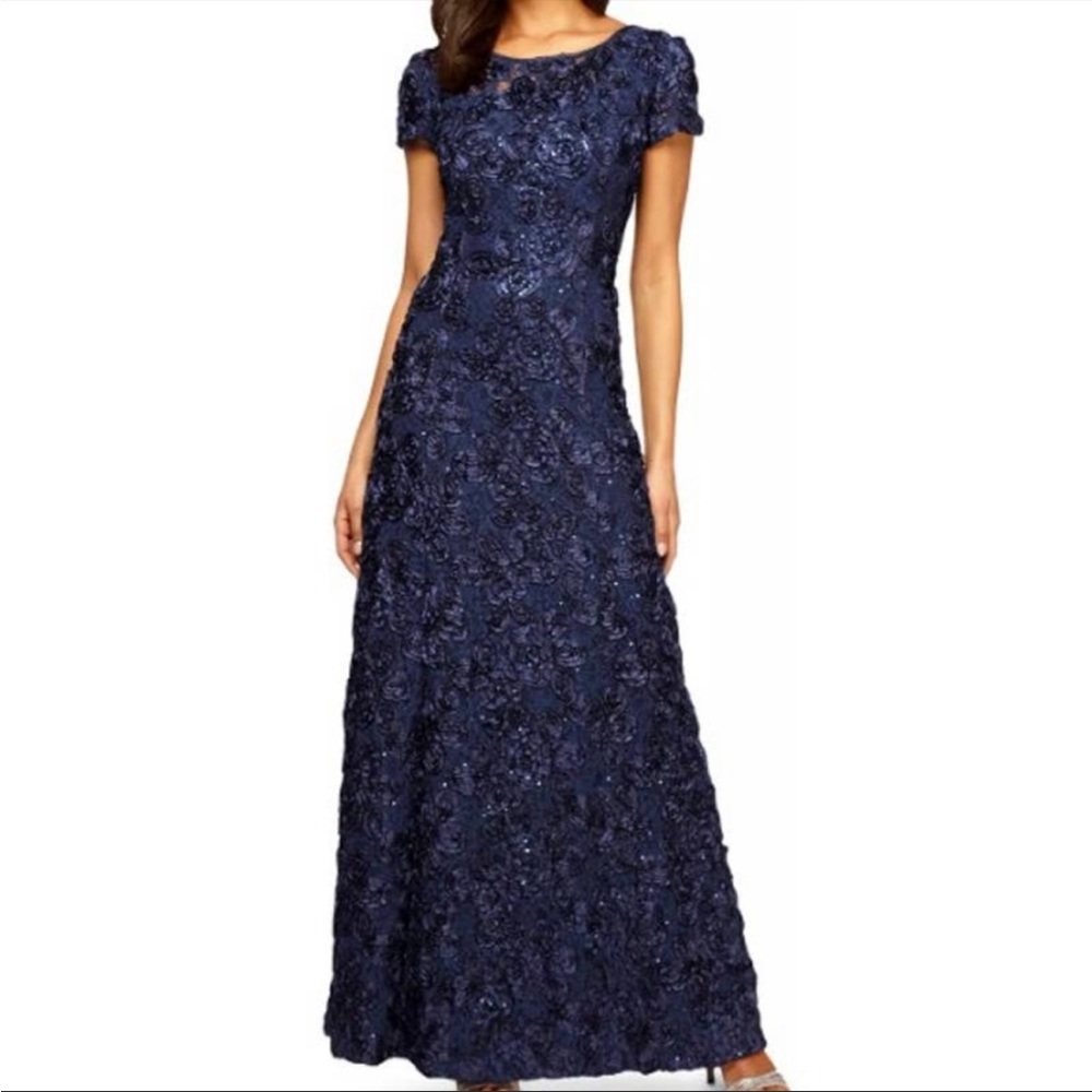 Women’s navy dress